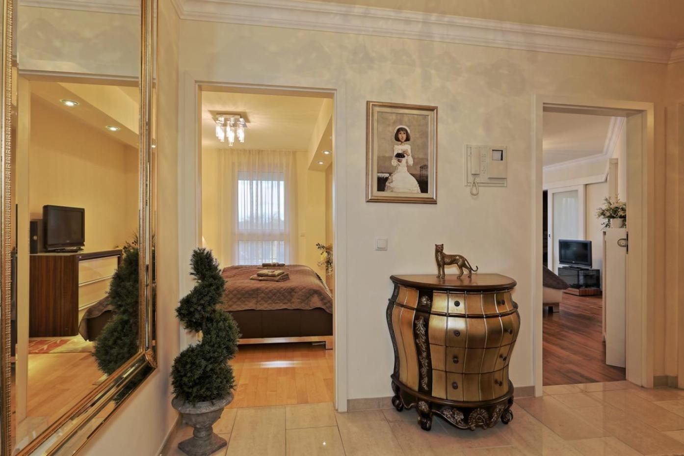 Апартаменты Penthouse Muelheim- Ruhr - Zentral - Edel - Luxus Pur Мильгейм-на-Руре Экстерьер фото